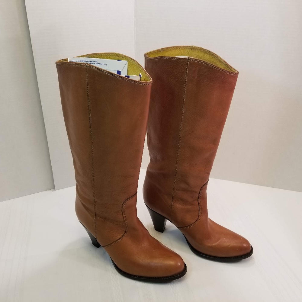 EUC Davos Boots "Italian Made" All Leather Size 8M